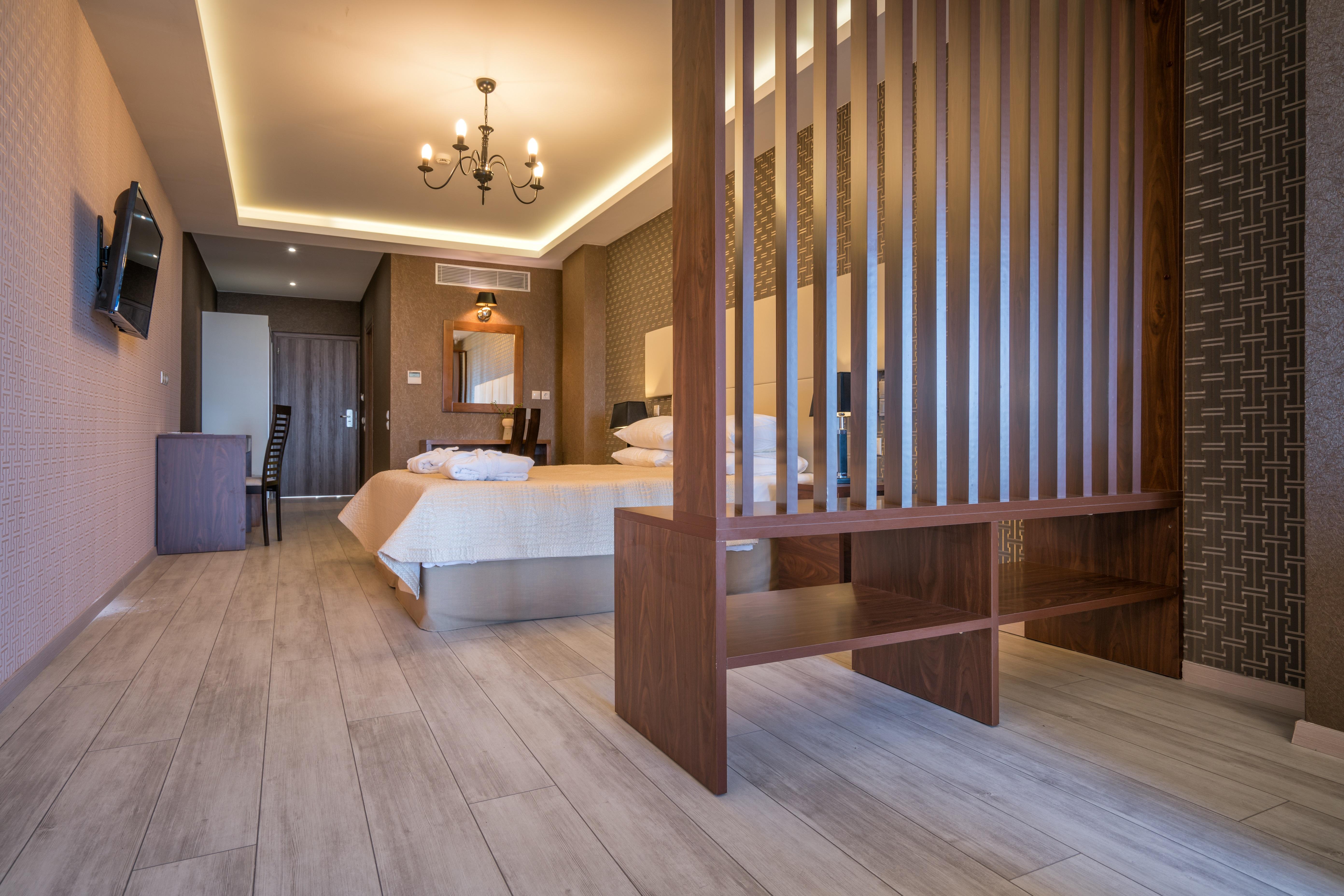 Elegance Luxury Executive Suites - Adults Only トラガキオン エクステリア 写真