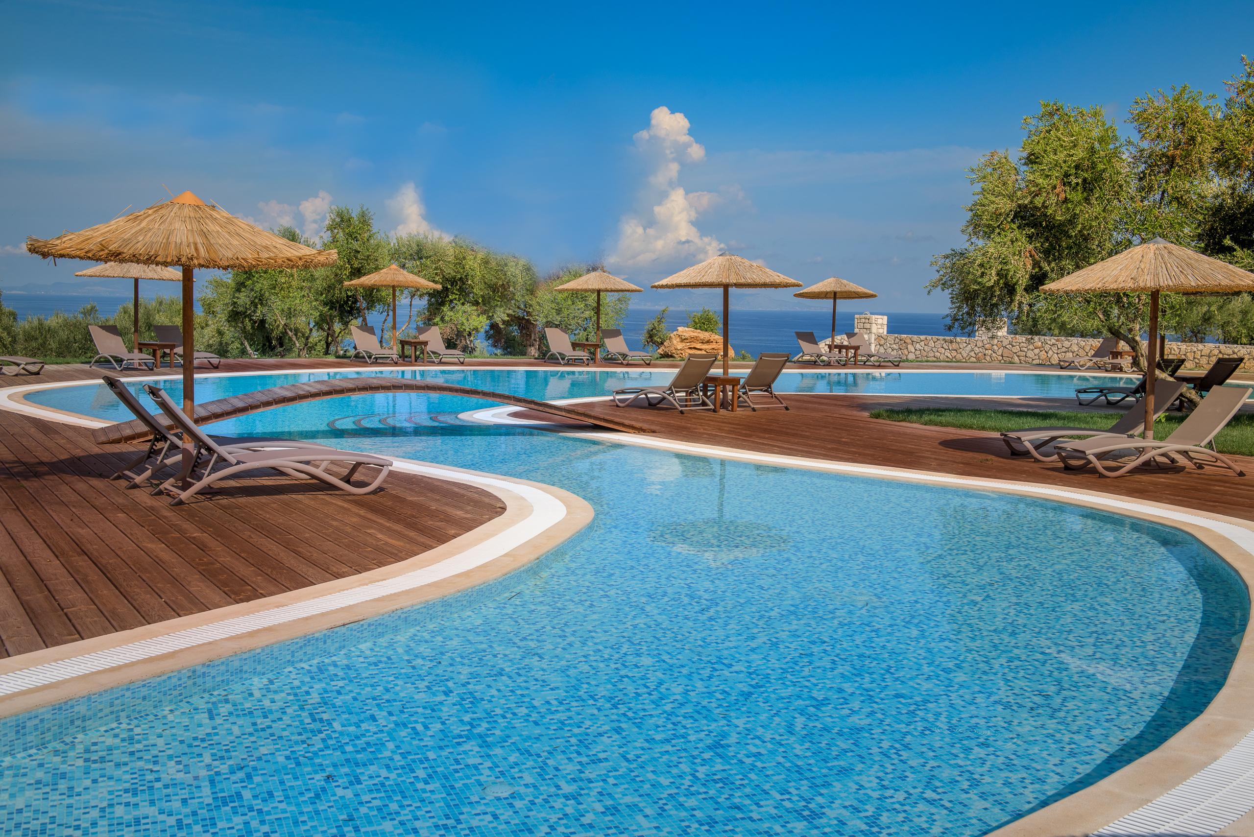 Elegance Luxury Executive Suites - Adults Only トラガキオン エクステリア 写真